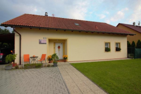 Гостиница Orange Loft Apartment  Кайов